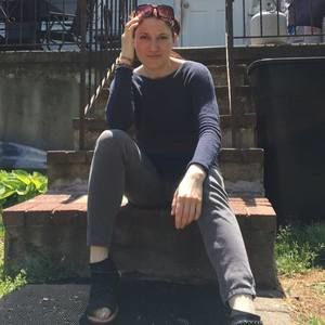 Meet your Posher, Alicia